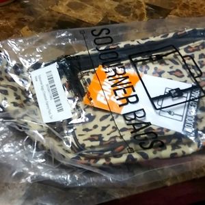 Unisex fanny pack animal print